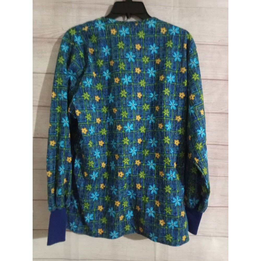 Crest Scrub Top Women’s Size Small Multi Colors Long Sleeves Snap Up Front - Picture 3 of 3
